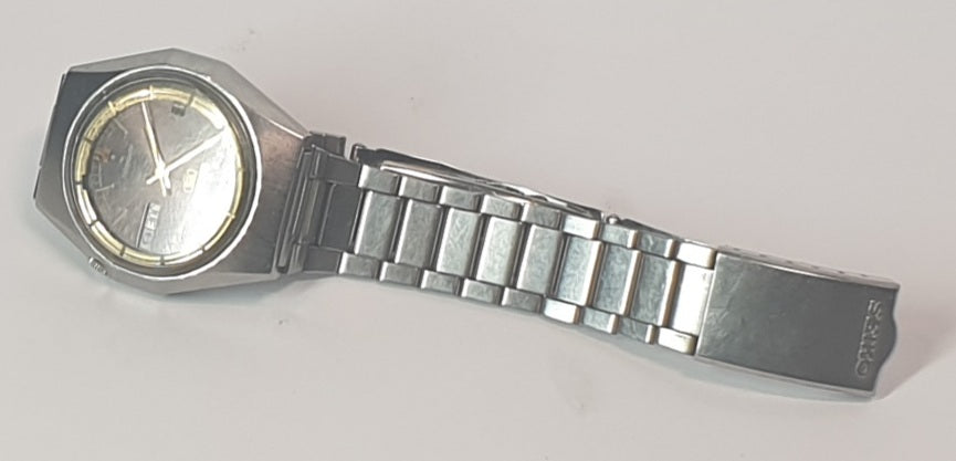SEIKO MOVEMENT WATCH