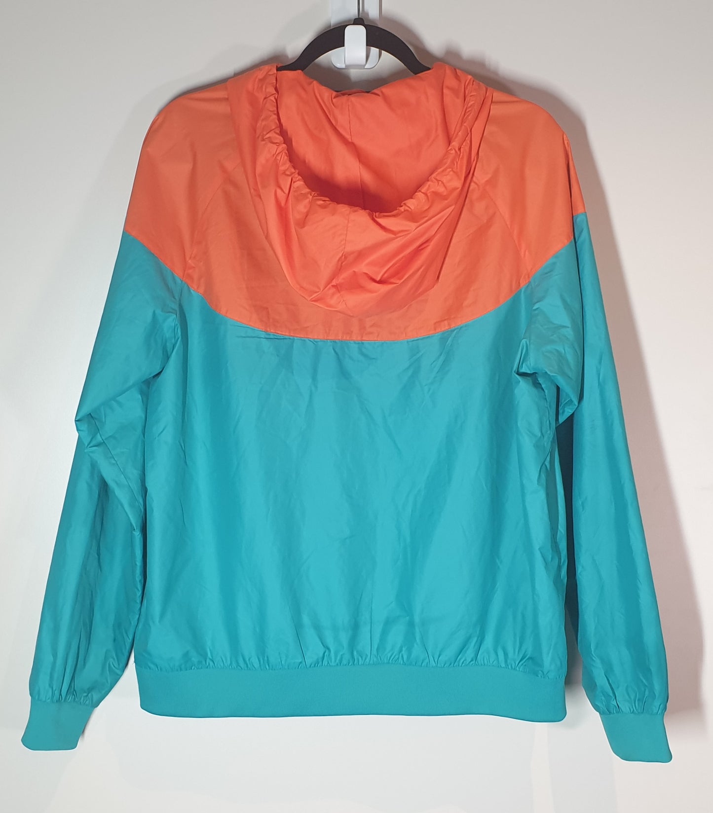 NIKE WIND BREAKER JACKET SIZE LARGE -PRE OWNED-