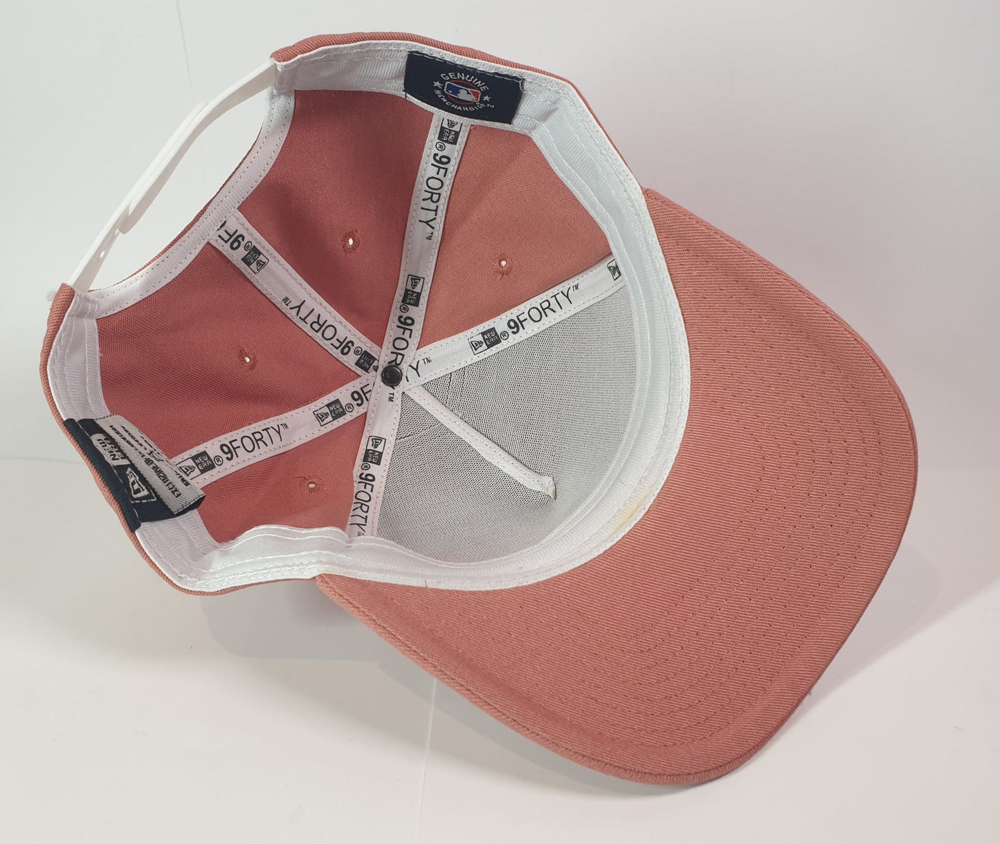 Los Angeles Dodgers League Essential 9FORTY Adjustable