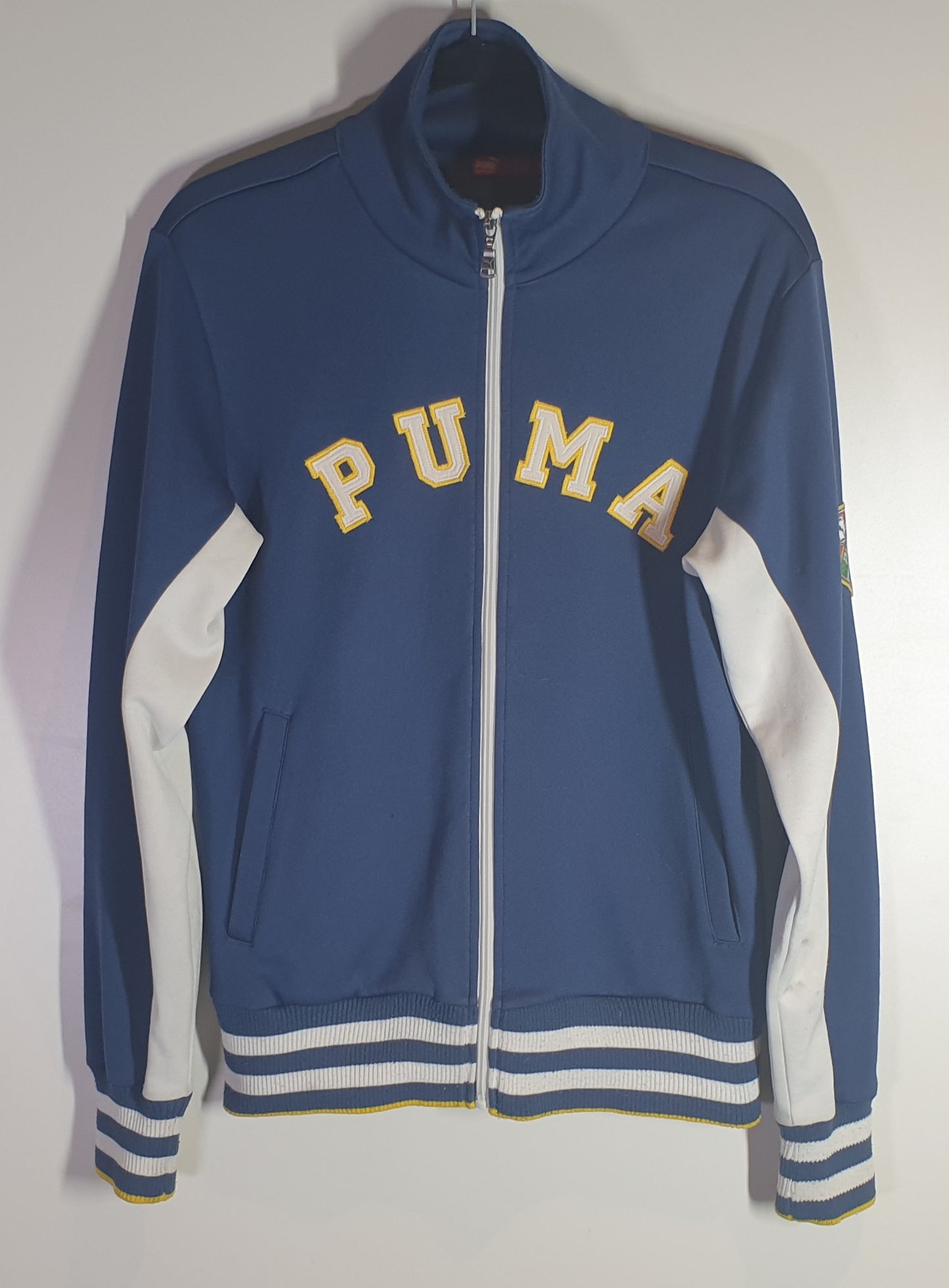 VINTAGE PUMA JACKET SIZE SMALL
