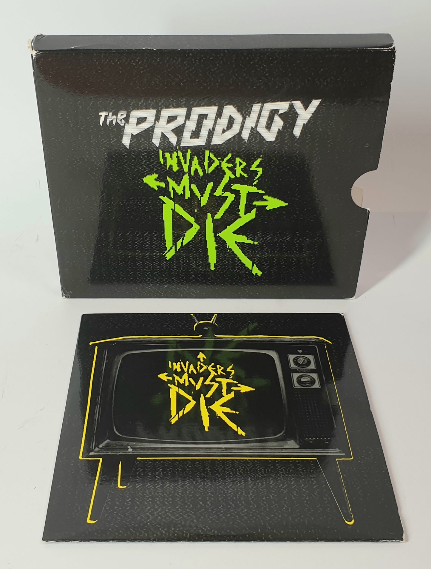 CD THE PRODIGY INVAIDERS MUST DIE