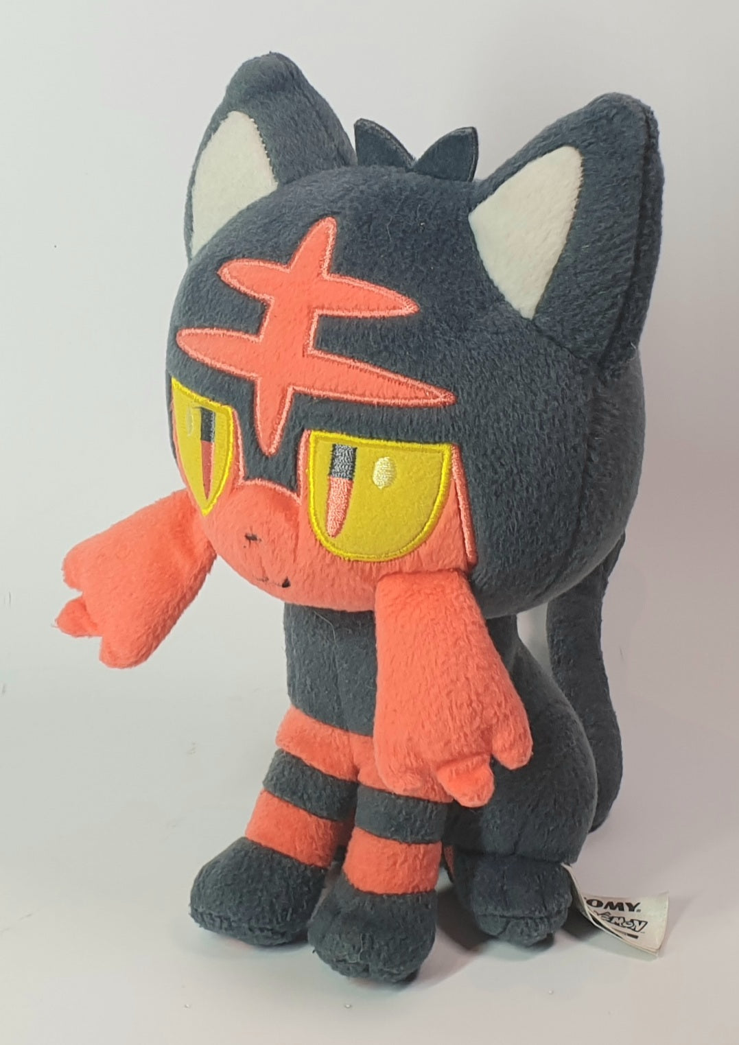 POKEMON TOMY - PLUSH TOY - PREOWNED - COLLECTIBLE